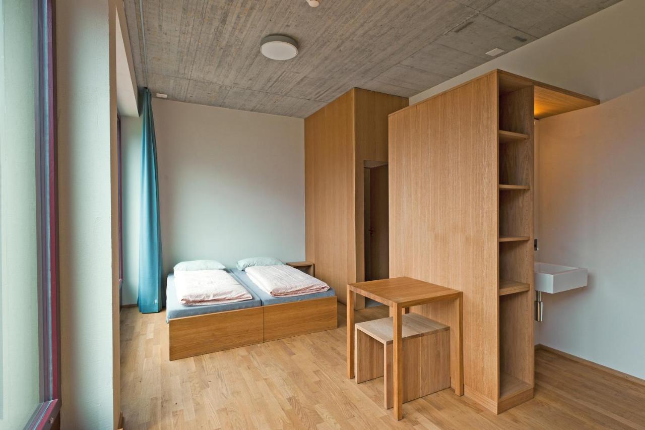 Interlaken Youth Hostel Екстер'єр фото